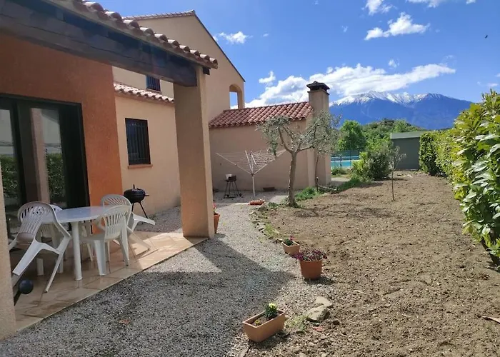 T2 Moderne Au Calme Avec Jardin Vue Sur Canigou
